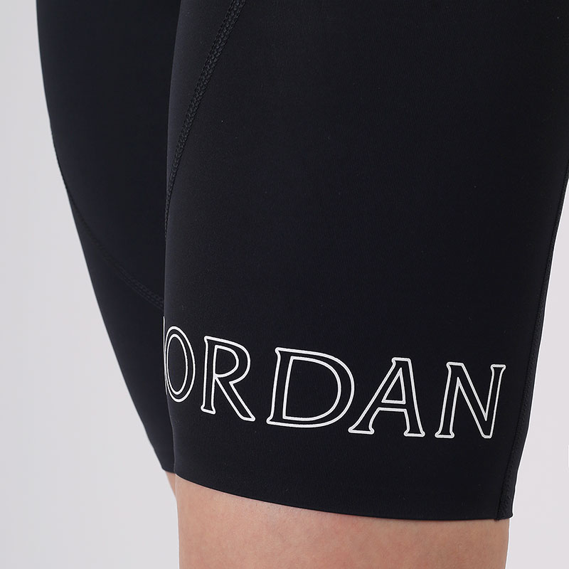 женские черные шорты  Jordan Utility Bike Shorts CU4054-011 - цена, описание, фото 2